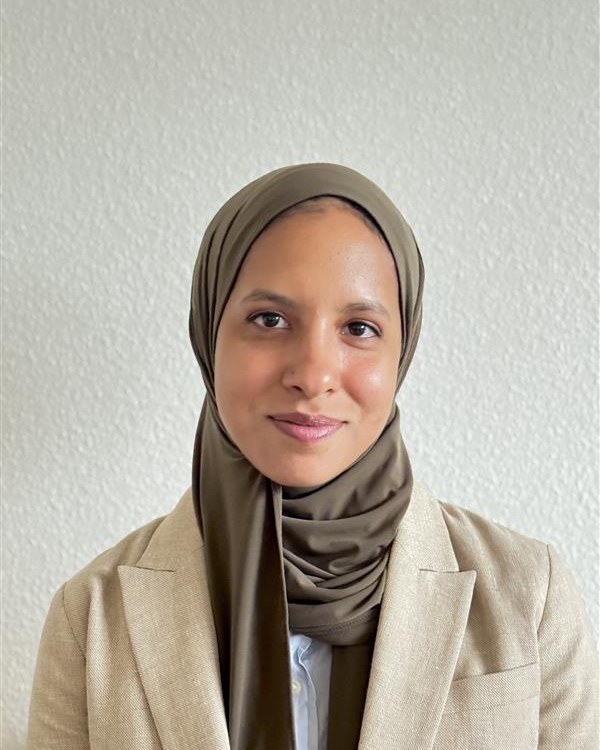 Menna  Waguih